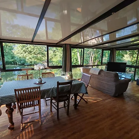 Le Campy Chalet Moustier